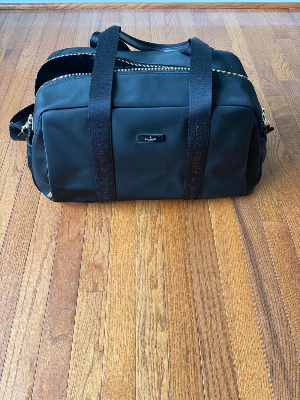 ♠️♠️NWOT Kate Spade Black Travel Bag♠️♠️